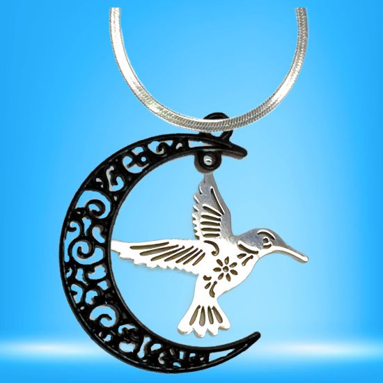 Imagen de Hermoso Colibri Acero Inoxidable Alta Durabilidad en Luna Creciente Negra 41x31mm en Aretes, Collar o Juego (Aretes+Collar)+9 Combinaciones y Modelos para Escoger x1col-Lopi