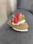 Imagen de Par de velas aromáticas de wafle y tarta con fresas